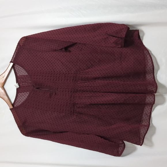 Old Navy Polka Dot Top - Picture 1 of 8